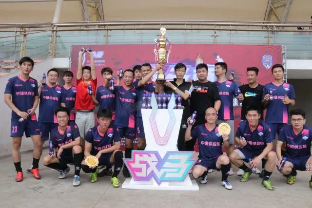孙铭徽如梦幻般的低迷表现，杨鸣深刻点评：广厦已无多时