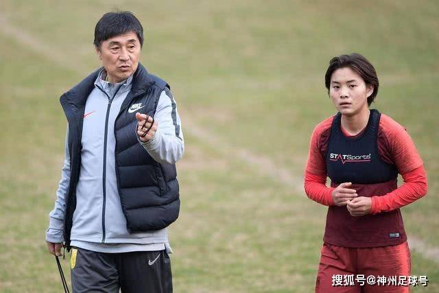 特斯拉员工中秋迎福利自选，体现企业对人才的重视